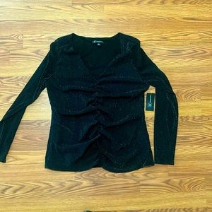 XL INC women’s shirt
